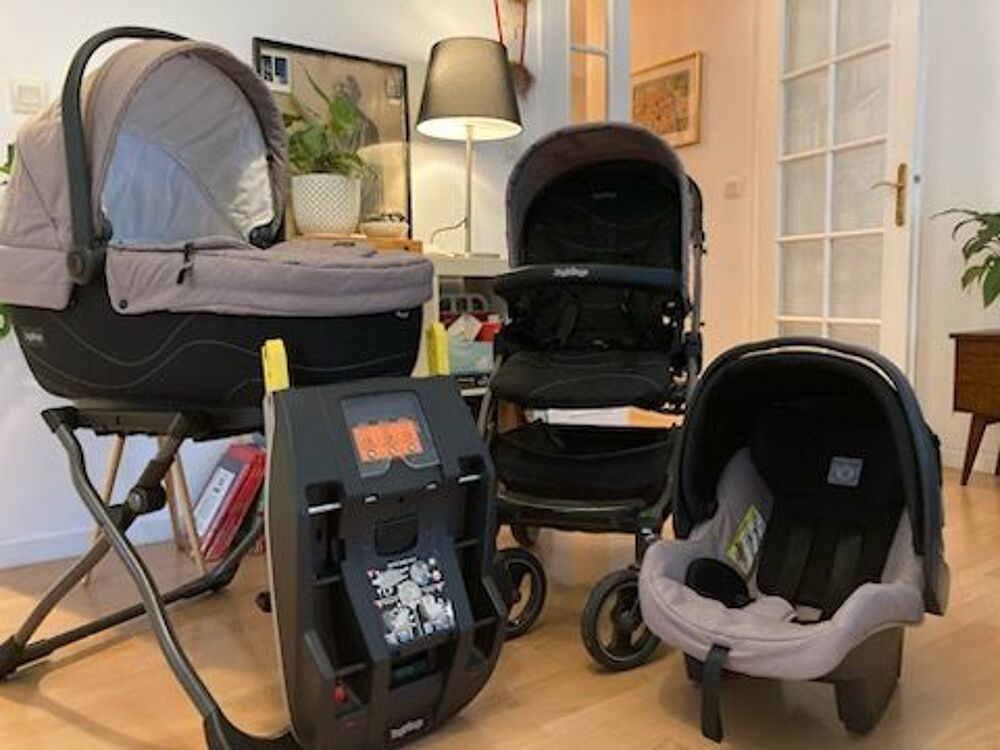 Poussette Peg Perego Trio compl&egrave;te
Puériculture