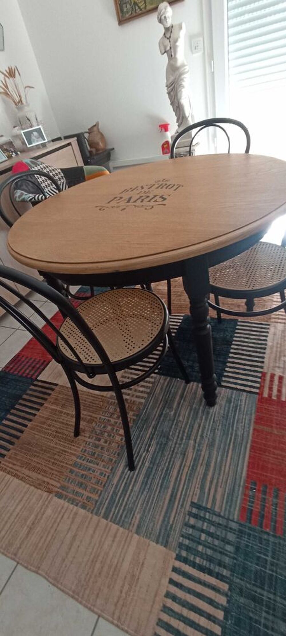 table ronde restaur&eacute;e Meubles