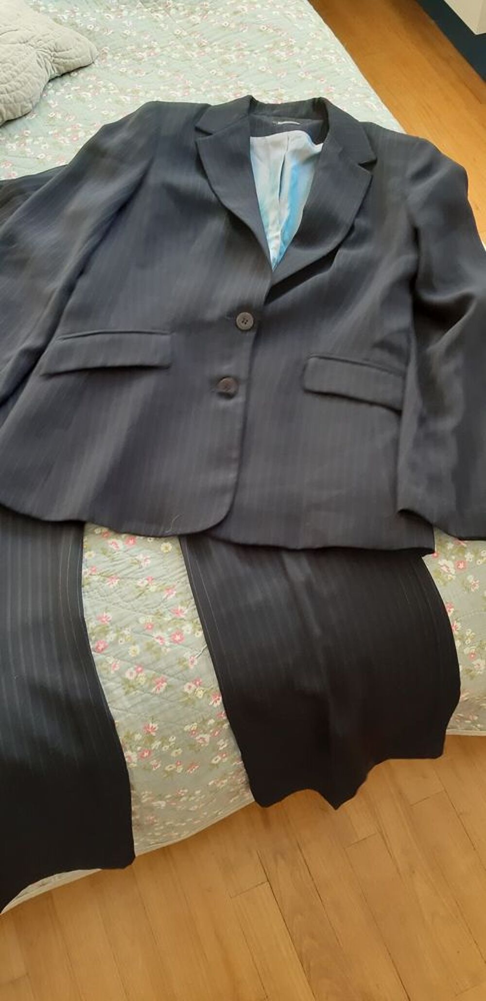 tailleur pantalon Sin&eacute;quanone T 40 Vêtements