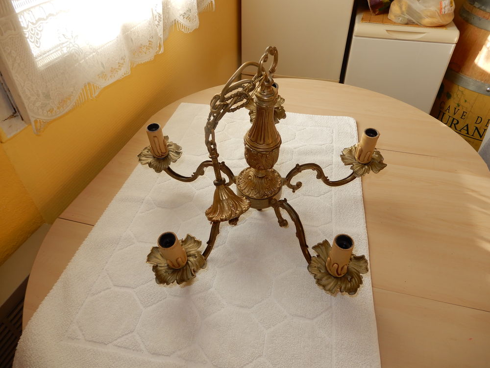 LUSTRE BRONZE Décoration