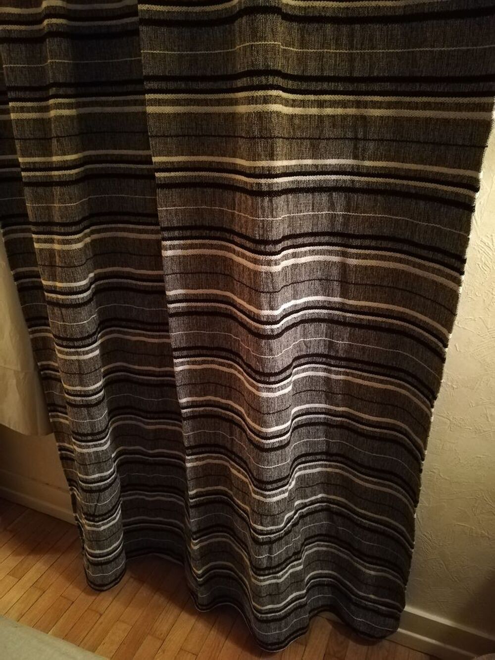 2 rideaux &eacute;pais "Maison Color&eacute;e". Décoration