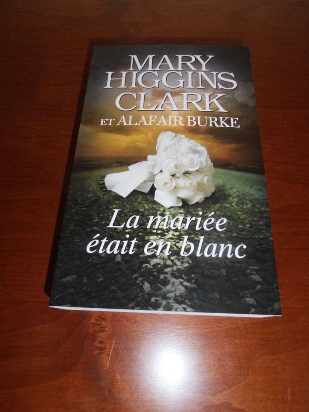 La mari&eacute;e &eacute;tait en blanc (6) Livres et BD