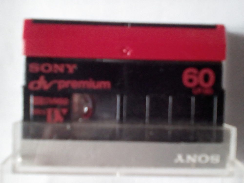 Cassettes neuves sony pour cam&eacute;scope Photos/Video/TV