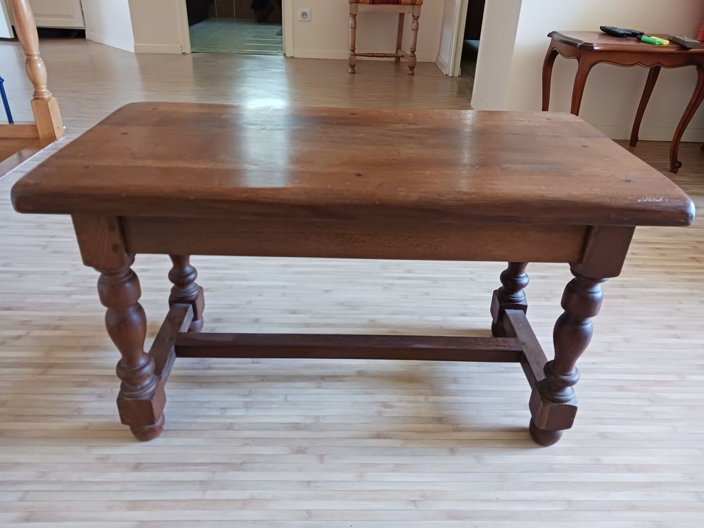 Table basse rustique en ch&ecirc;ne massif Meubles