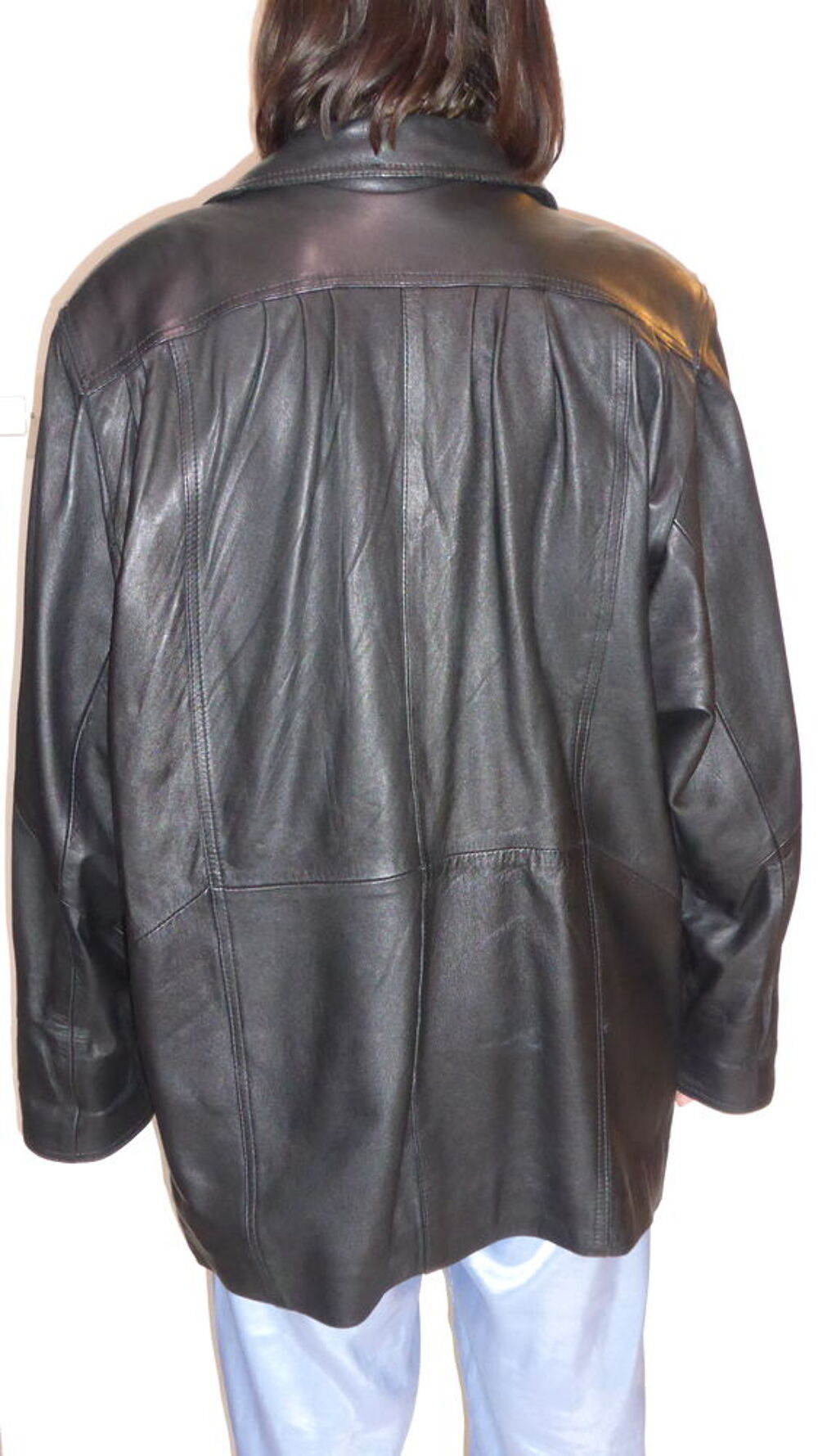 veste cuir femme T46-48 neuve Vtements