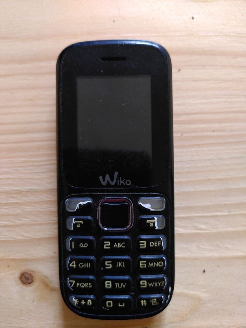 Wiko Lubi 4 / Tinno B1080B Noir/Rose - Fonctionnel Téléphones et tablettes