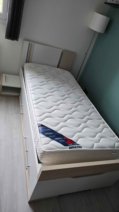 lit 190x90 avec rangement table de nuit et matelas neuf 180 Carri�res-sous-Poissy (78)