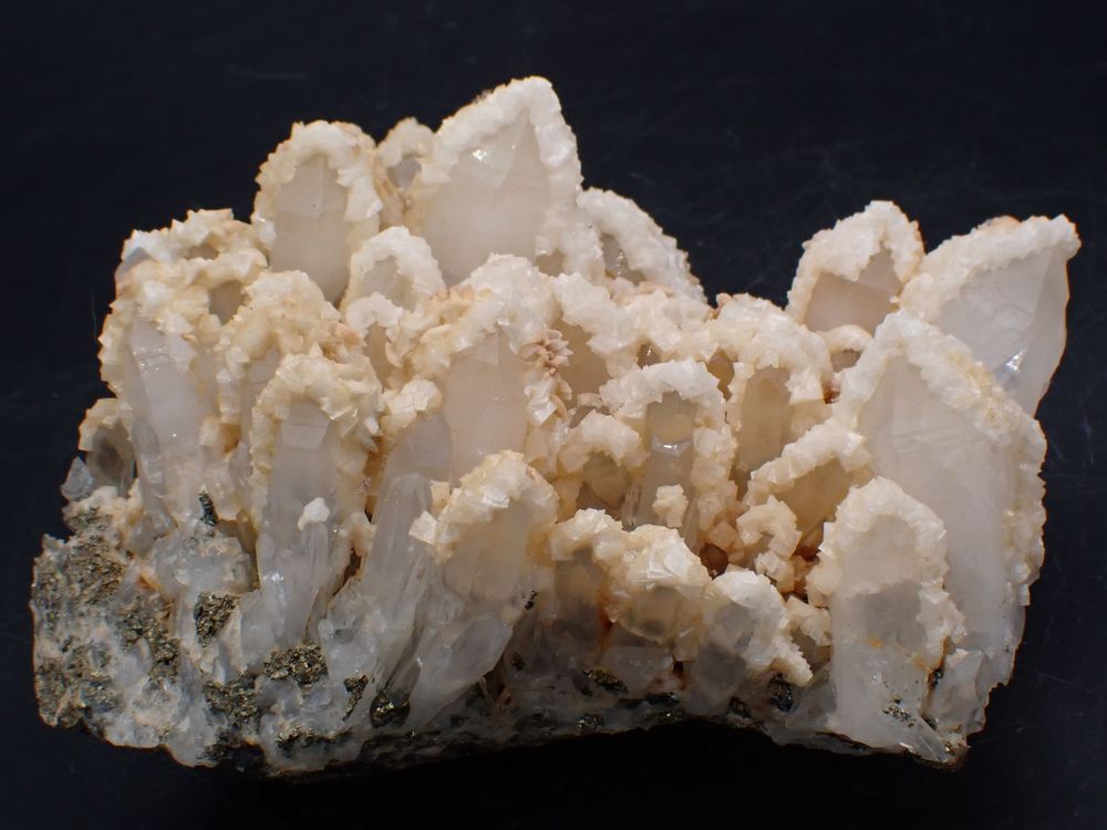Quartz , Dolomie , Pyrite , Gal&egrave;ne , Blende , Cavnic , Maram 