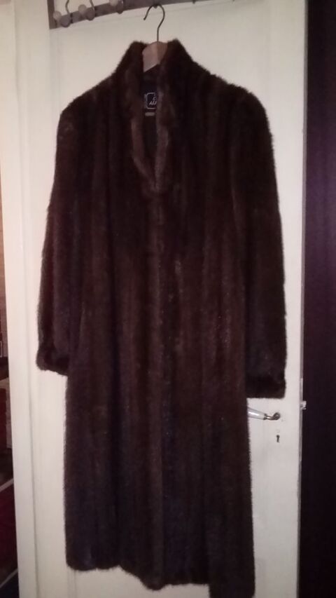 MANTEAU FOURRURE VISON BRUN 180 Paris 13 (75)