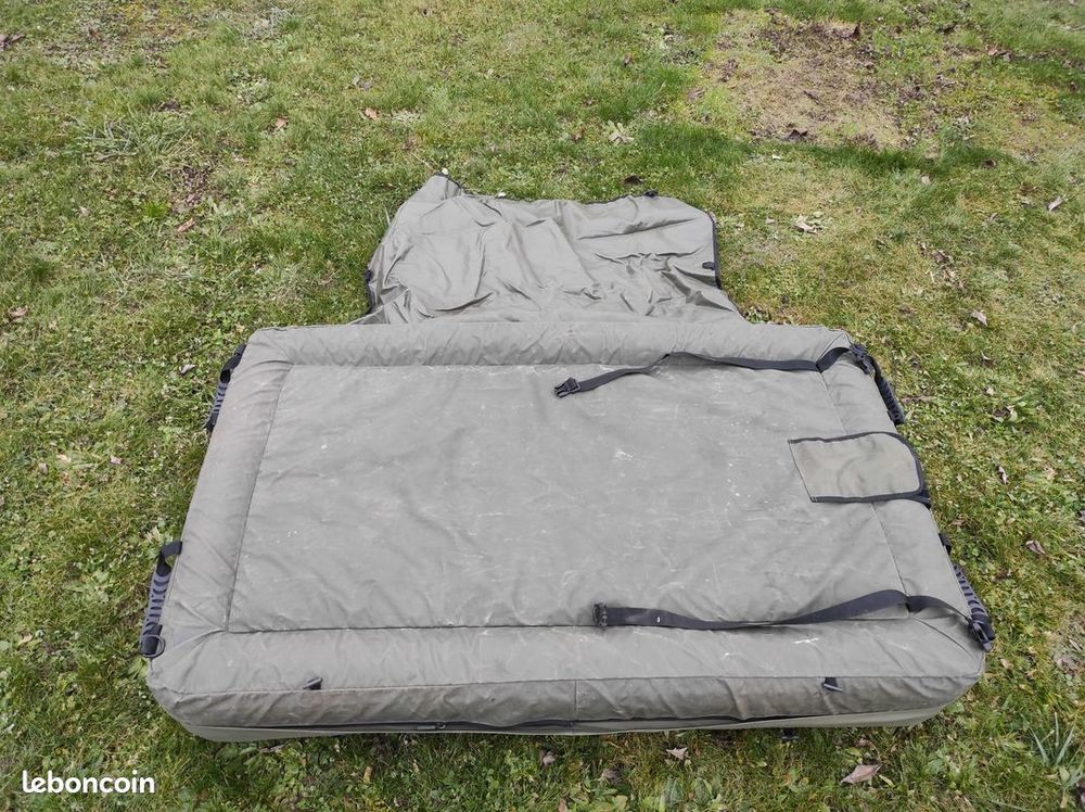 Tapis de r&eacute;ception Fox Euro Carp Cradle XL Sports