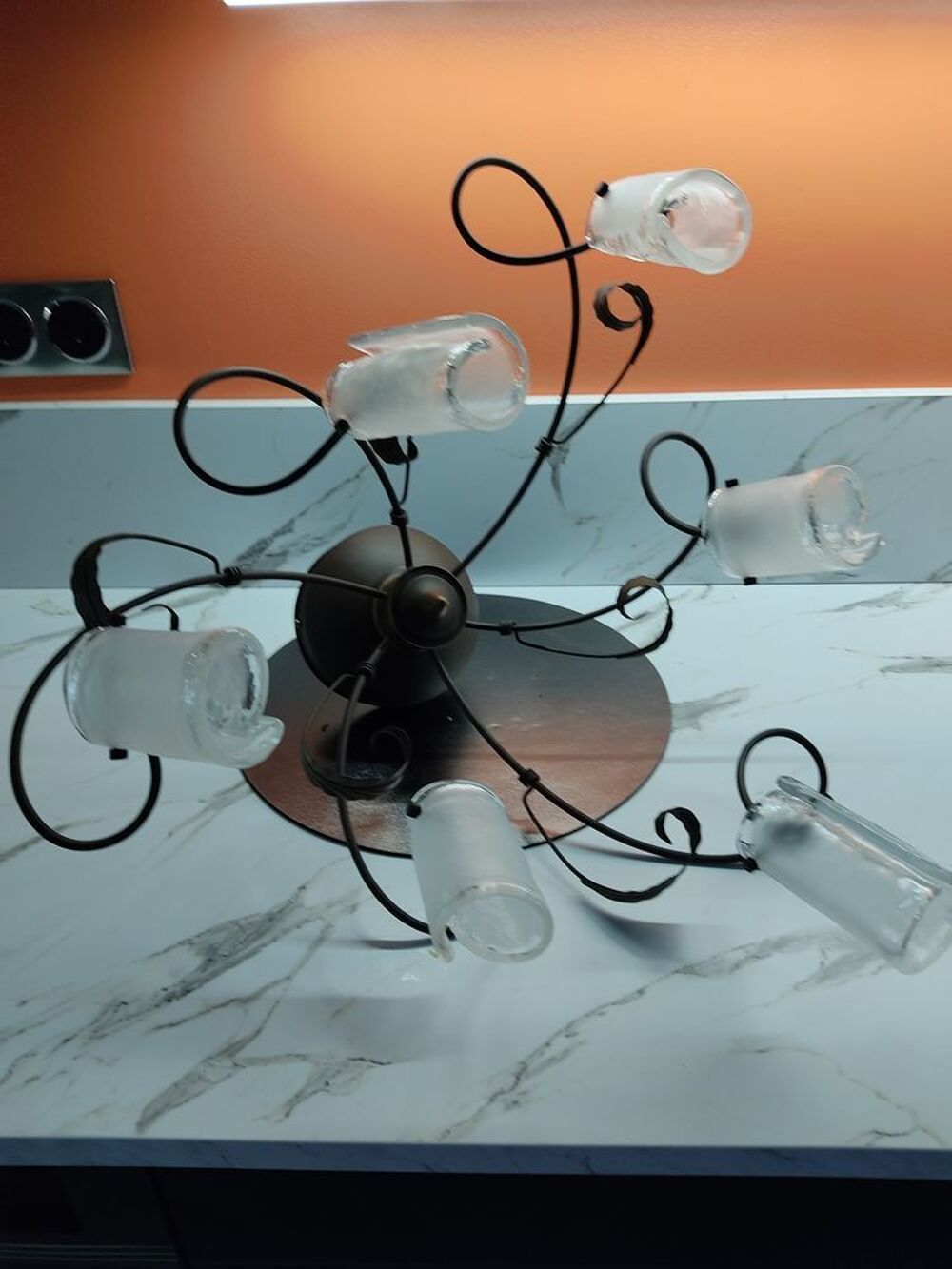 2 Luminaires assortis Meubles