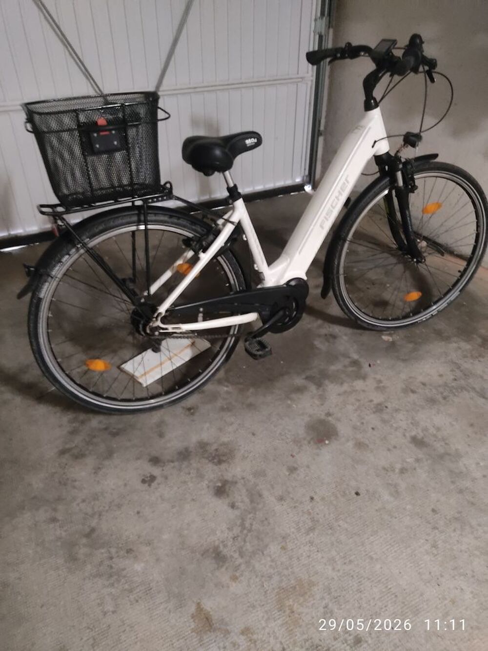  V&eacute;lo Electrique marque FISCHER BLANC Vélos