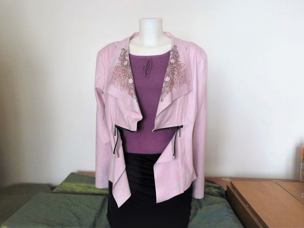 Veste Rose Pastel Imitation Daim Manches Longues- One O One Vêtements