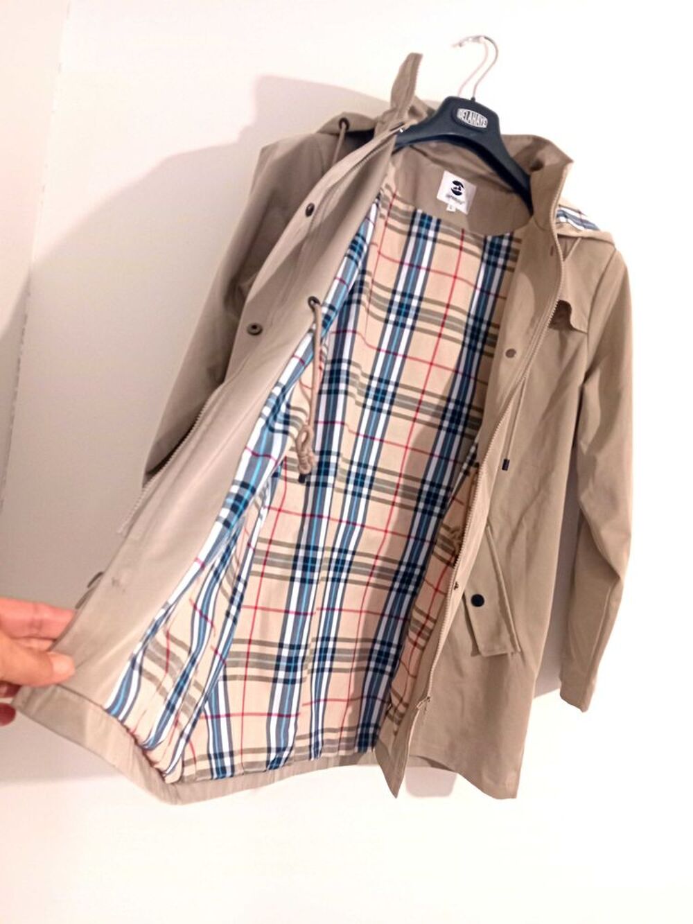 &eth;ŸOE&iquest; Veste Coupe Vent Imperm&eacute;able avec capuche Taille L Saphirose Vêtements