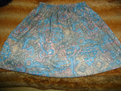 Jupe Multicolore - Taille : 46 15 Perros-Guirec (22)