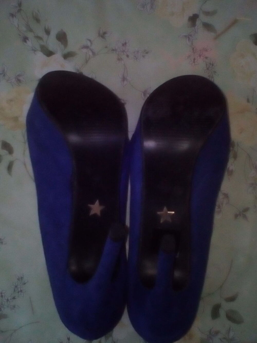 Saisissez le titre de votre objet. Chaussures