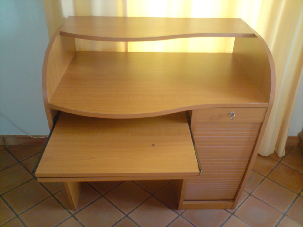 Vends bureau informatique Meubles