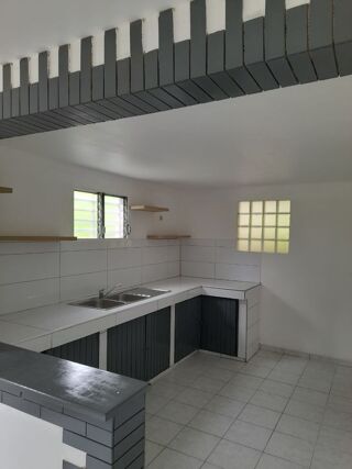  Appartement à louer 2/3 pièces 59 m² Rivière-pilote