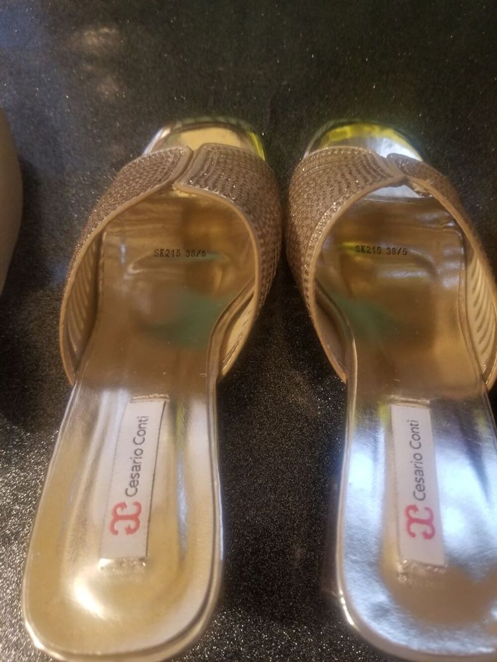 Claquette femme dor&eacute;e Chaussures