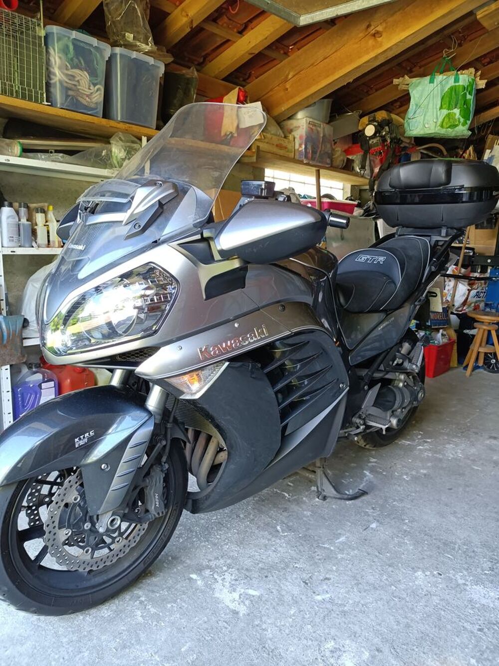 KAWASAKI 2016 occasion 33830 Belin-B&eacute;liet