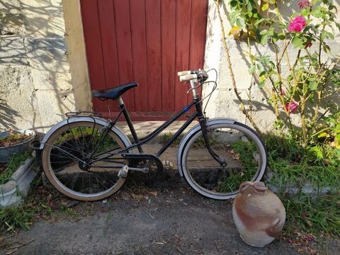 Ancien V�lo Enfant Vintage 1960 80 Loches (37)