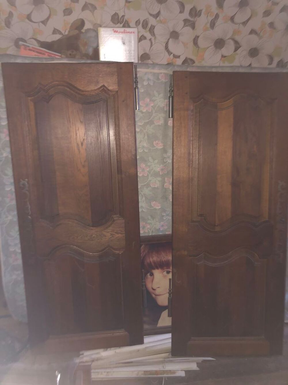 Armoire en ch&ecirc;ne massif Meubles
