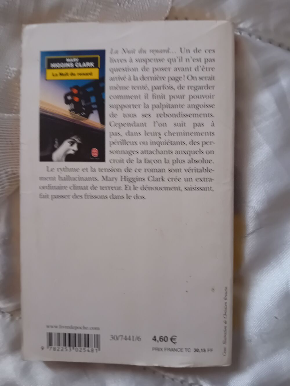 2 LIVRES DE POCHE AGATHA CHRISTIE/MARY HIGGINS CLARK Livres et BD