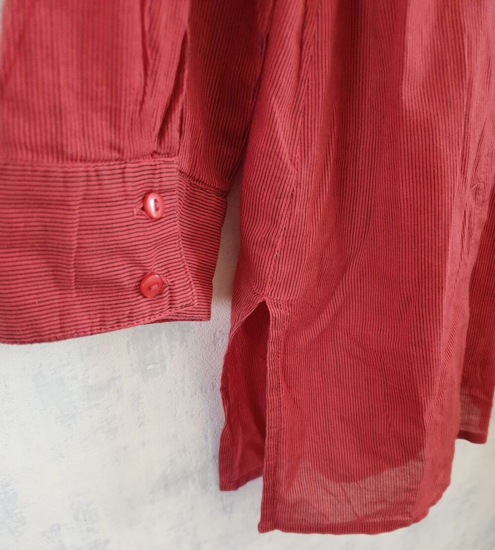 Blouse rouge orang&eacute;e, ray&eacute;e, manches longues ? Emma Pernelle Vêtements