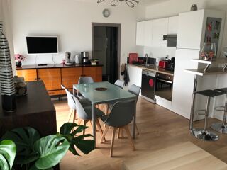  Maison  vendre 12 pices 260 m