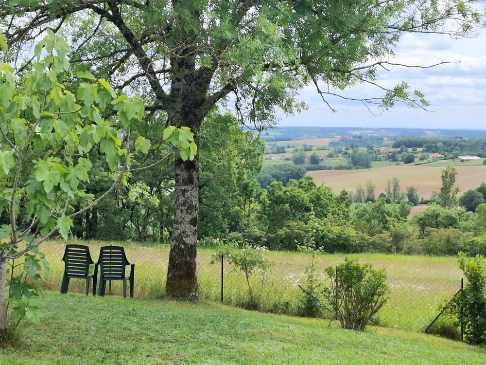 Vente Maison VILLA ENTIEREMENT RENOVEE avec MAGNIFIQUE VUE Montpezat-de-quercy