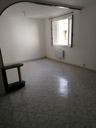  Appartement à louer 3 pièces 70 m² Bastia