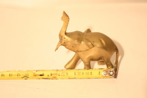 Éléphant en bronze
20 Liévin (62)