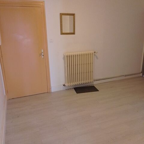   appartement 4 pièces 2 eme étage Appartement - 4 pièce(s) - 61 m²