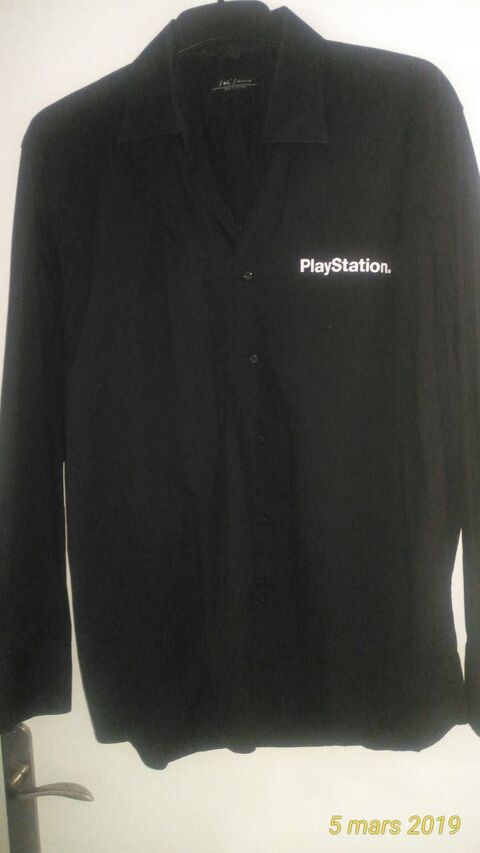 Chemise homme noire  avec inscription Playstation 5 Wardrecques (62)