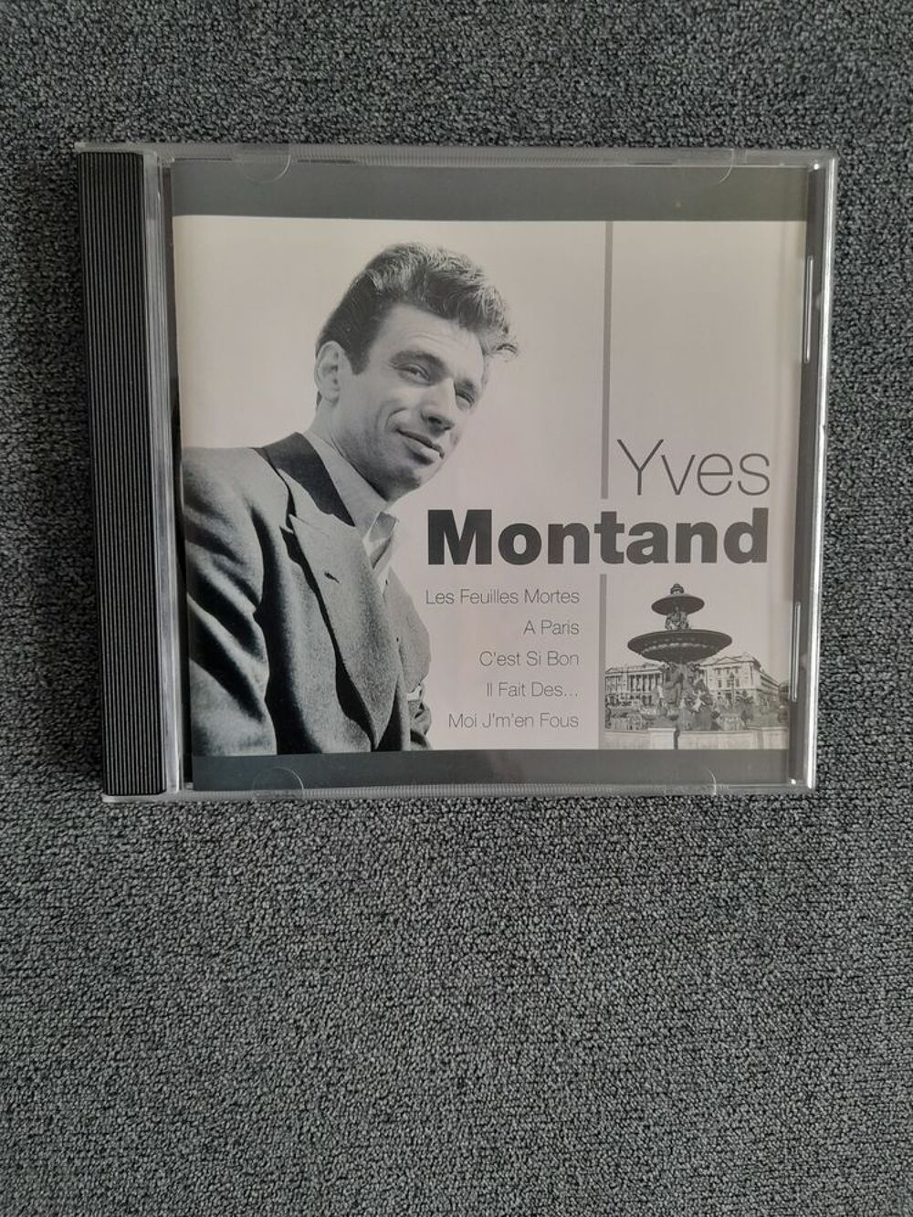 CD YVES MONTAND CD et vinyles