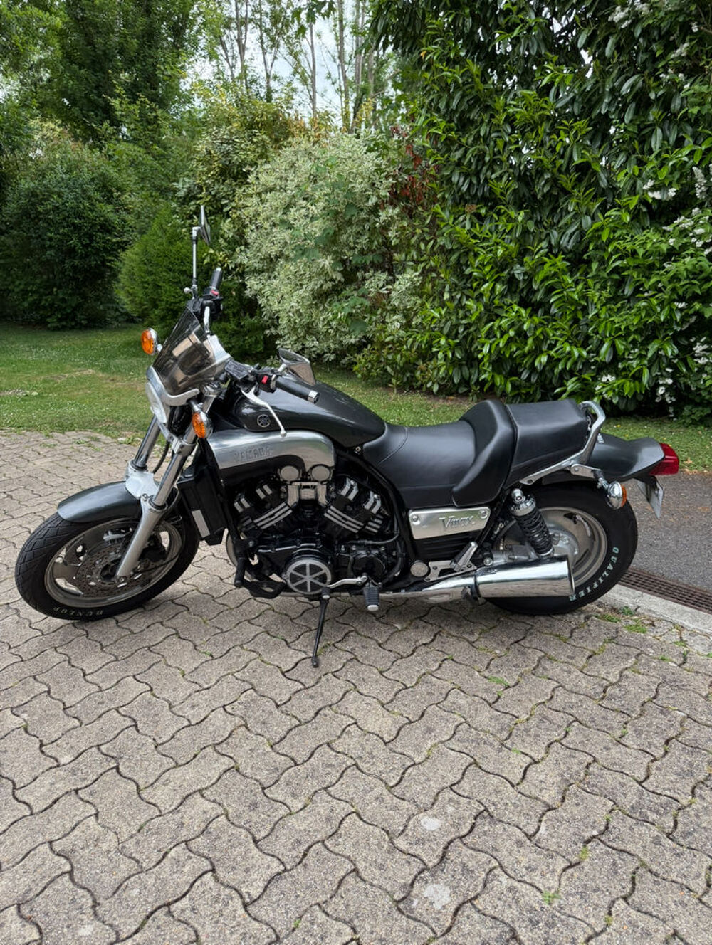 YAMAHA 2000 occasion 78250 Meulan-en-Yvelines