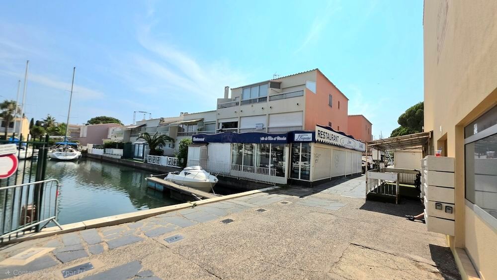 Vente Appartement LE CAP D'AGDE: Situé à proximité du quai Malfato / Île des marinas: Studio meublé avec loggia vitrée. Le cap d agde