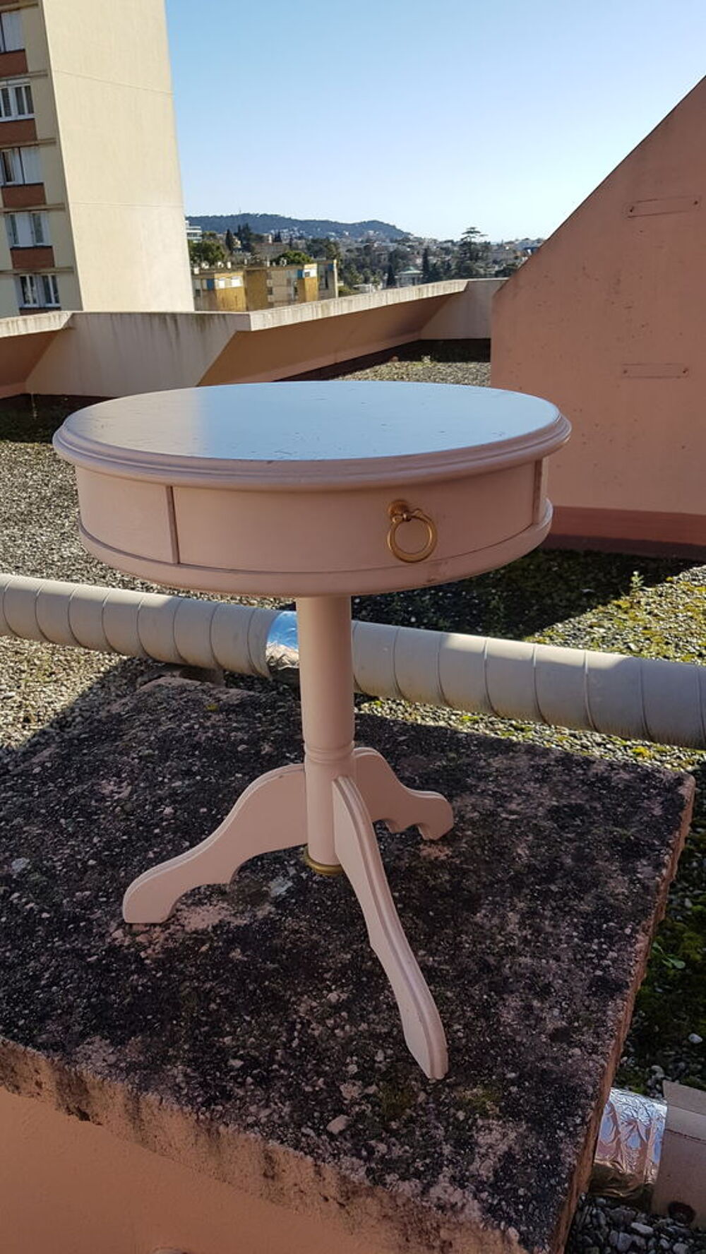 Table basse ronde shabby chic Meubles