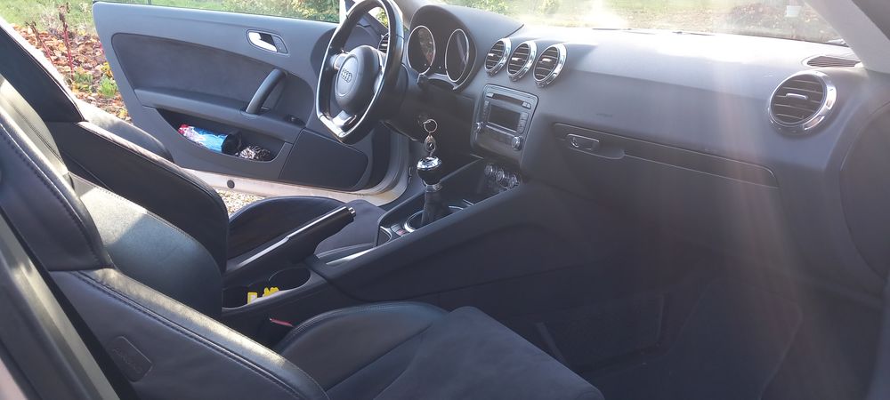 TT Coup&eacute; 2.0 TFSI 200 2007 occasion 89000 Auxerre