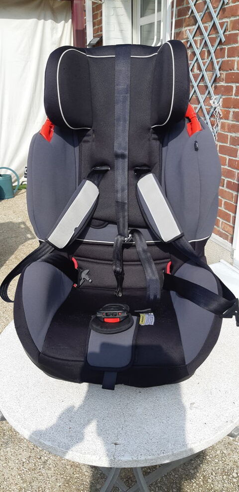 SIEGE AUTO 35 Ronchin (59)