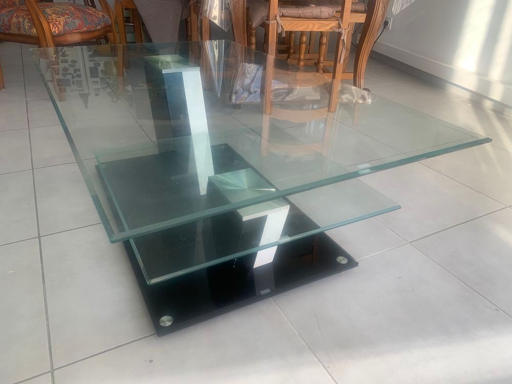 Table de salon en verre Meubles