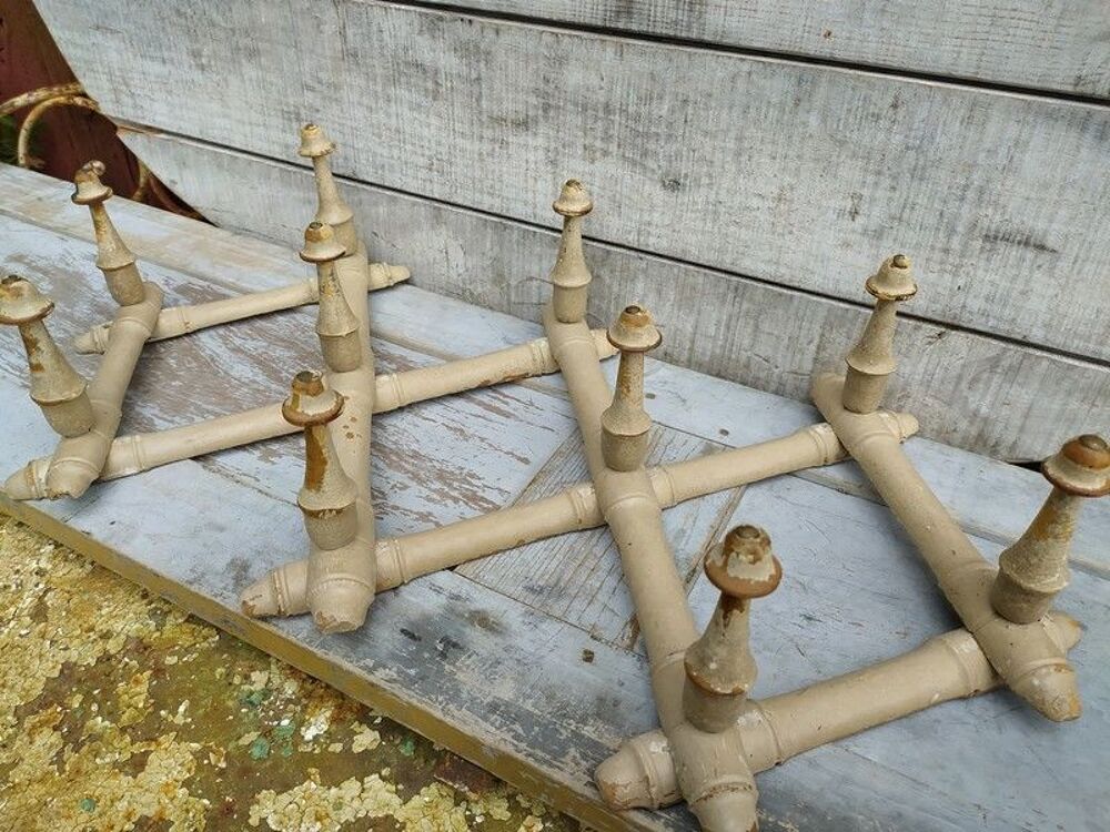 Ancien Porte Manteau Pliant Mural Style Bambou 1900. Meubles