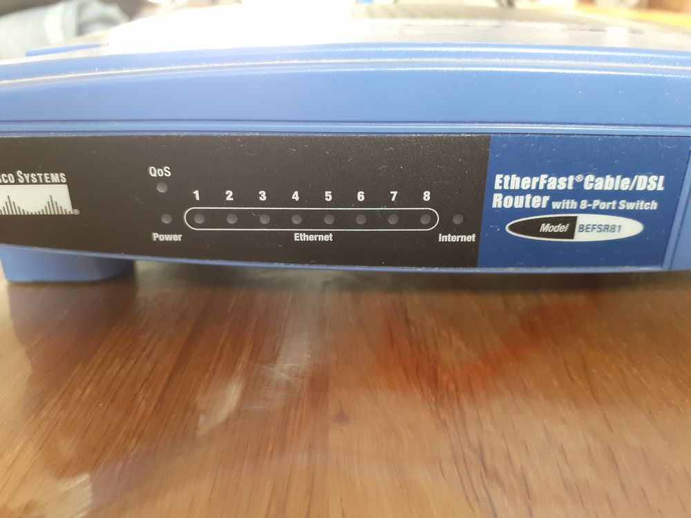 ROUTEUR Matériel informatique