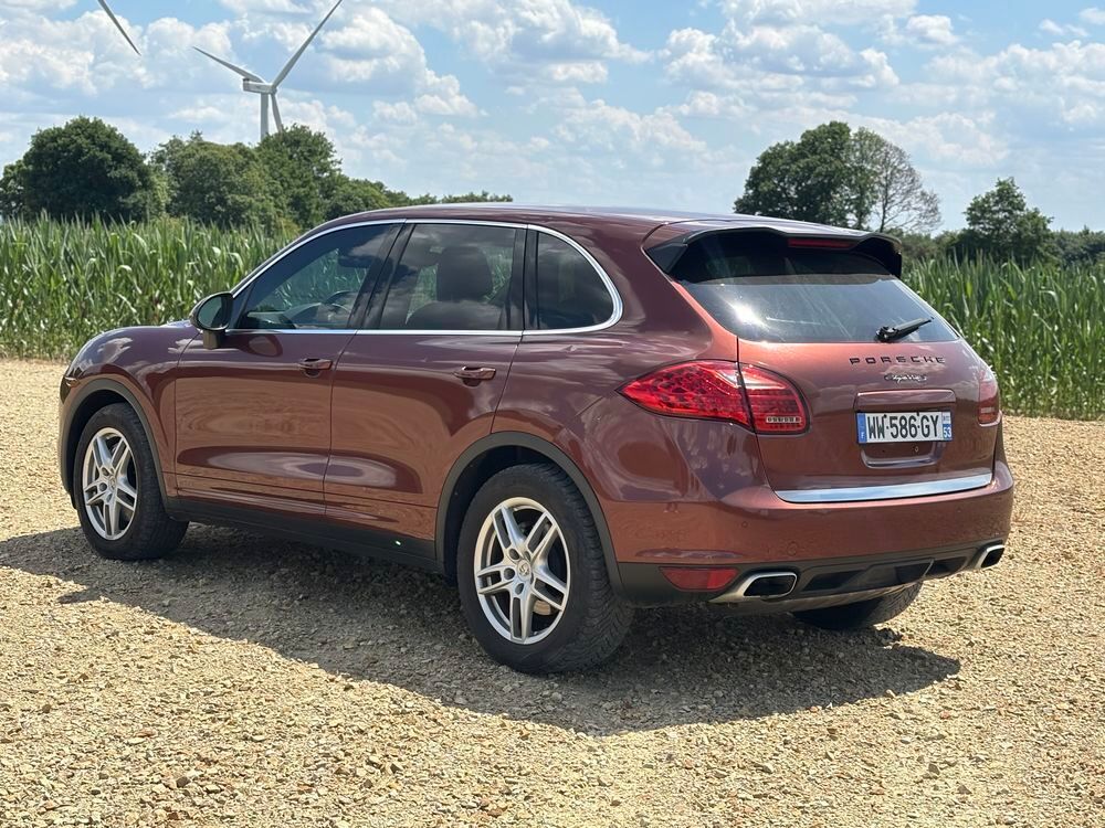 Cayenne 4.8 V8 S Tiptronic S A 2011 occasion 53100 Mayenne
