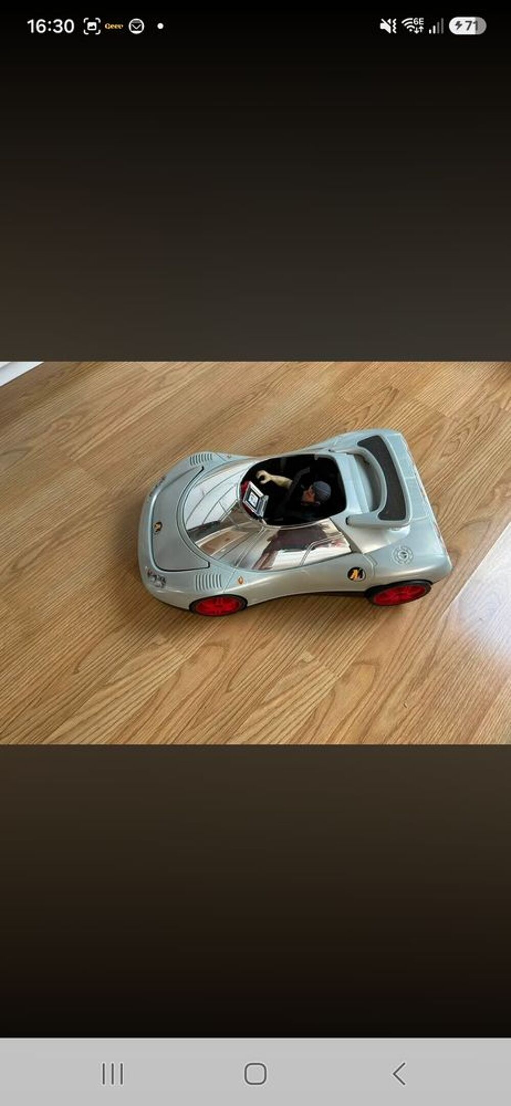 Voitures, v&eacute;lo 
VINTAGE
FAIRE OFFRE Jeux / jouets