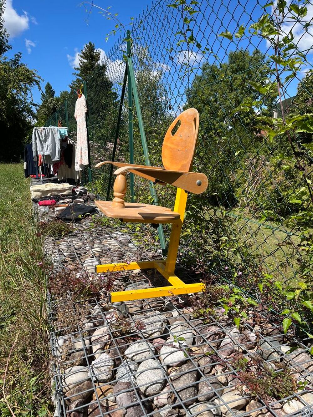 Chaise avec accoudoir r&eacute;glable en hauteur et largeur Mobilier enfants