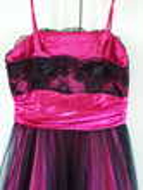 Robe originale de c&eacute;r&eacute;monie noir / fuschia- 150 euros - TBE Vtements