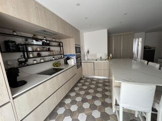  Appartement à vendre 4 pièces 82 m²