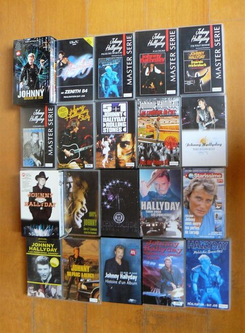 Johnny HALLYDAY : lot de 22 vidos concert VHS - 2 coffrets  38 Argenteuil (95)