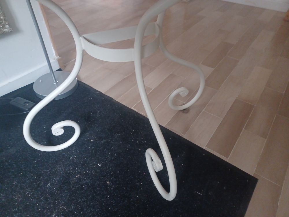 Table demi lune bois fer bon etat Meubles
